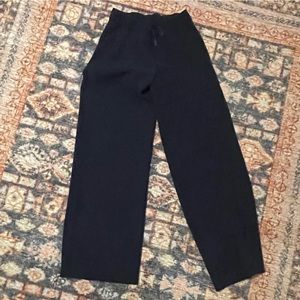 Lululemon lounge pants